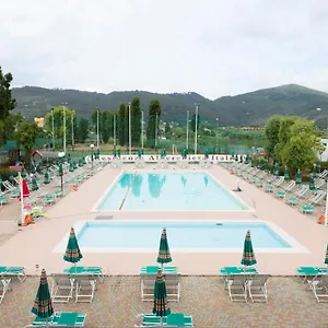 Residenza Pierre & Mare Luni